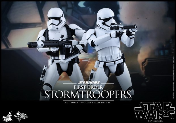 Star Wars 7: action figures delle nuove Stormtroopers “Primo ordine” by Hot Toys