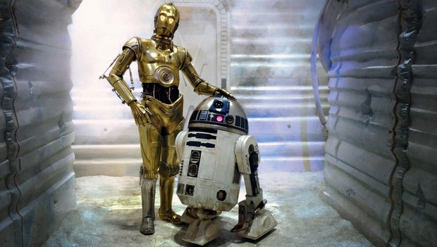 Star Wars 7: gli attori che interpretano C3PO e R2D2 si fanno la guerra