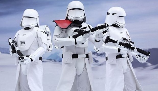Star Wars 7: nuove action figures Snowtroopers “Primo ordine” by Hot Toys