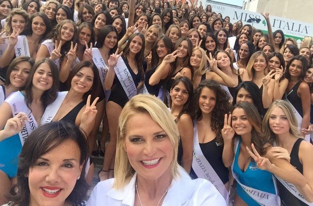 Miss Italia 2015, Ahlam El Brinis e Osaremen Mangano favorite? Il commento di Simona Ventura