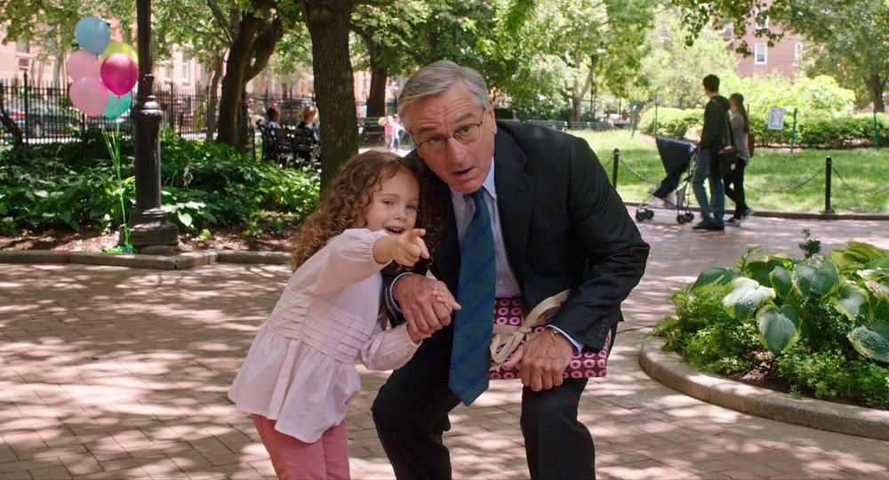 Lo stagista inaspettato: le recensioni Americane e Italiane