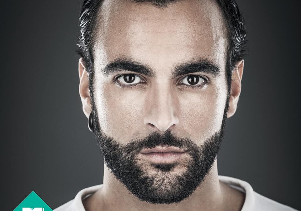 Marco Mengoni vince il Best Italian Act agli Mtv Europe Music Awards 2015