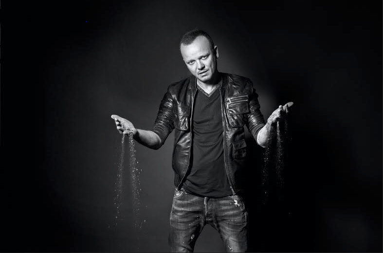Gigi d’Alessio, Malaterra Tour 2015/2016: date, info e biglietti (aggiunti concerti in Italia)