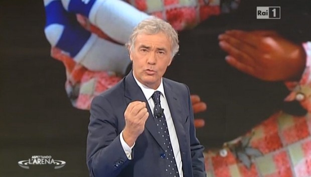 L’Arena, Massimo Giletti schiva le trappole della retorica e parte con il piede giusto