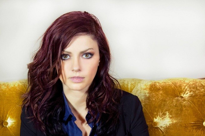 Tutta colpa di Einstein, Annalisa Scarrone debutta come conduttrice su Italia 1