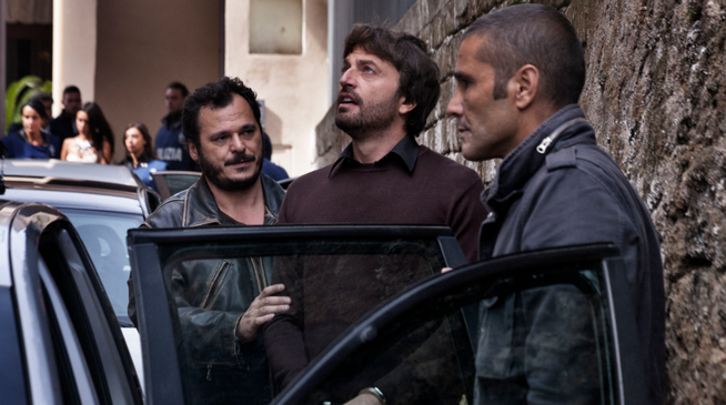 Sotto copertura, Antonio Gerardi a Blogo: “Poliziotto di pancia per fiction” (VIDEO)