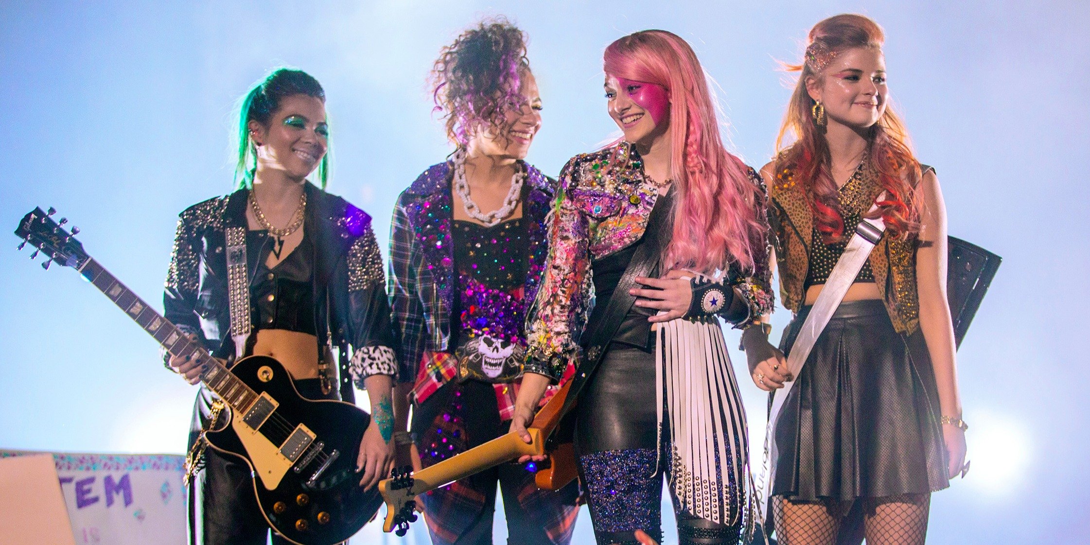 Jem e le Holograms, flop epocale negli Usa – la Universal ritira il film dopo 2 settimane