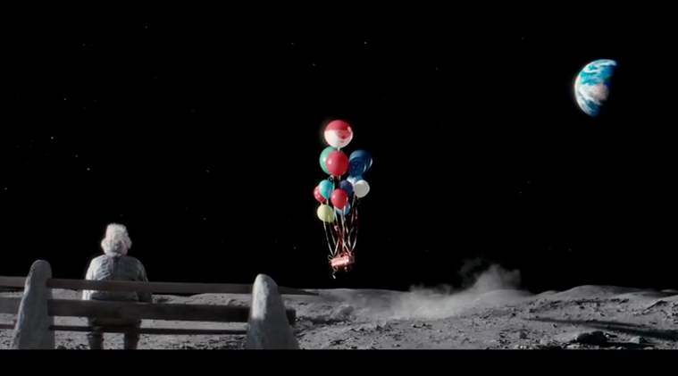 Natale 2015, la cover di Half the World Away degli Oasis colonna sonora dello spot di John Lewis