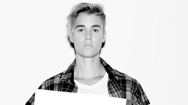 Classifica singoli Europa 28 novembre 2015: Justin Bieber primo, salgono i Coldplay, entrano i One Direction