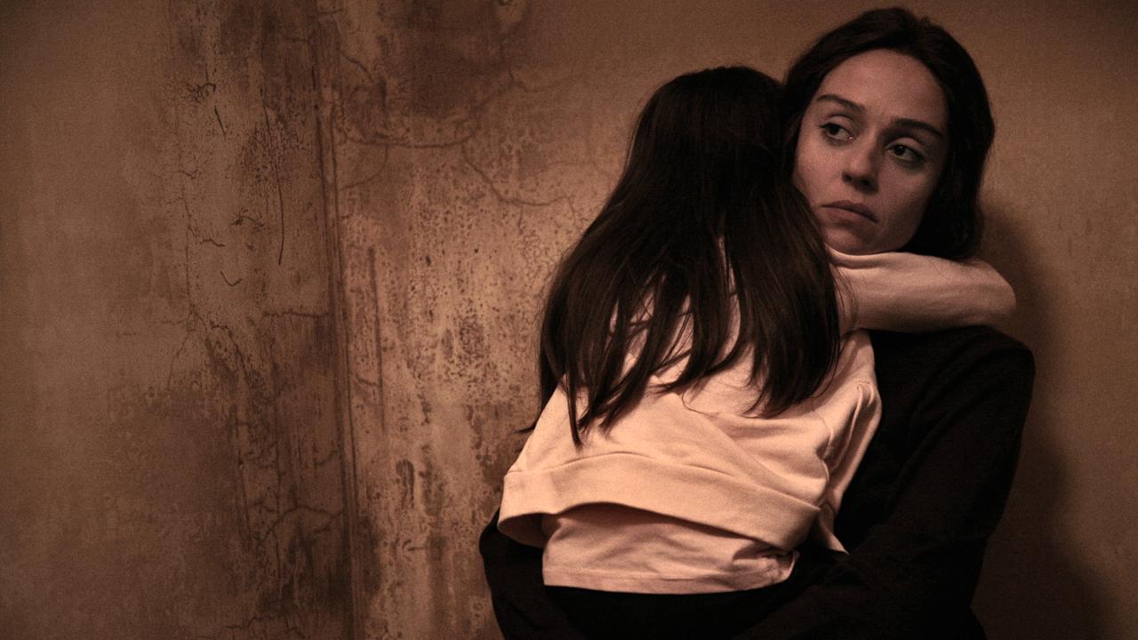 Stasera in tv, 18 novembre 2015: Lea, Speciale Virus, Senza Identità