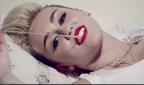 Miley Cyrus compie 23 anni il 23 novembre 2015: 10 curiosità sulla cantante #HappyBirthdayMileyCyrus