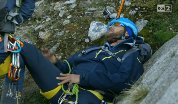 Monte Bianco, seconda puntata 16 novembre 2015: eliminato Enzo Salvi (Cordata Blu)