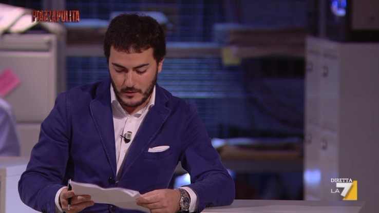 Piazzapulita, l’inviato Antonino Monteleone in stato di fermo a Napoli è stato rilasciato: “Colpito e impressionato”