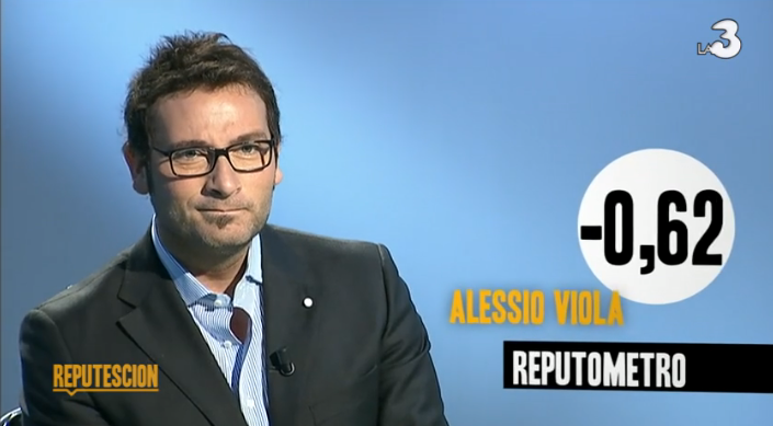 Alessio Viola, doppia gaffe a Reputescion: “La gavetta ti IMPARA a cambiare registro e ti impara a…”
