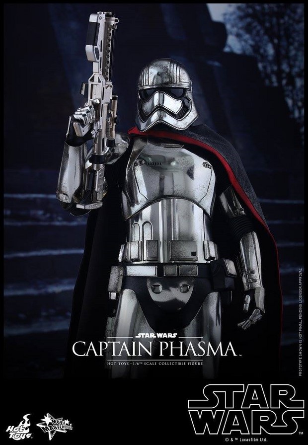 Star Wars 7: nuova action figure del Capitano Phasma by Hot Toys
