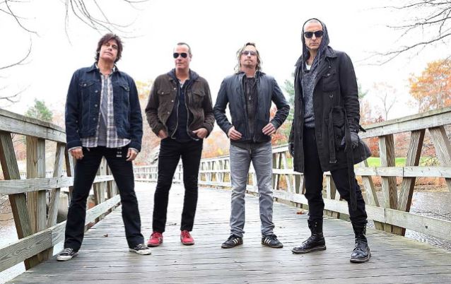 Chester Bennington lascia gli Stone Temple Pilots