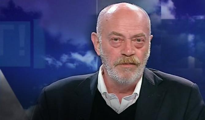 Toni Capuozzo: “L’informazione influenzata dalla politica. Per Vespa, Nuzzi, Sottile meglio Meredith dei Marò”