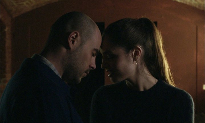 Un posto sicuro (Francesco Ghiaccio)