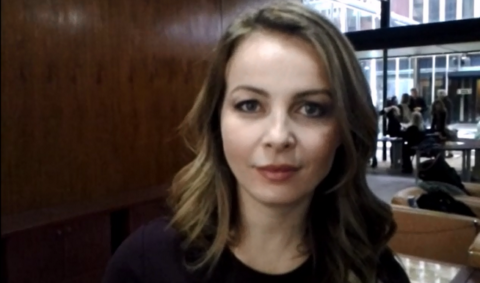 Violante Placido a Blogo: “Faccio e guardo poca tv, Questo è il mio Paese è una delle sfide più grosse per me” (VIDEO)