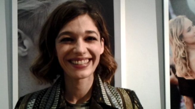 Tutto può succedere, Ana Caterina Morariu a Blogo: “Che bello lavorare senza screzi tra attori!” (VIDEO)