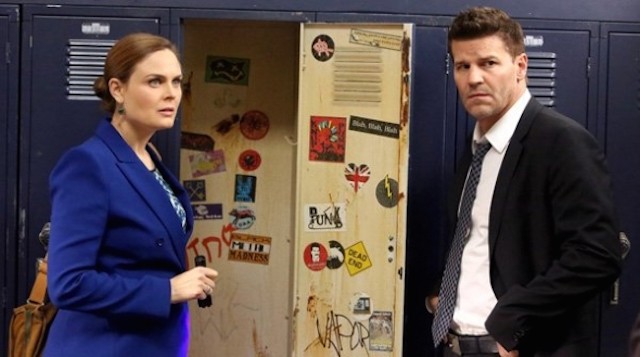 Bones, Emily Deschanel, David Boreanaz e Kathy Reichs fanno causa alla Fox: non avrebbe dato loro decine di milioni di dollari