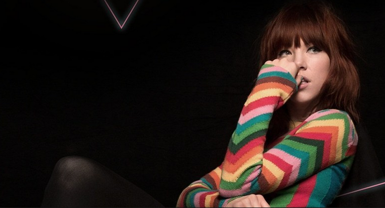 Carly Rae Jepsen è soddisfatta delle vendite di Emotion (nonostante i bassi numeri)