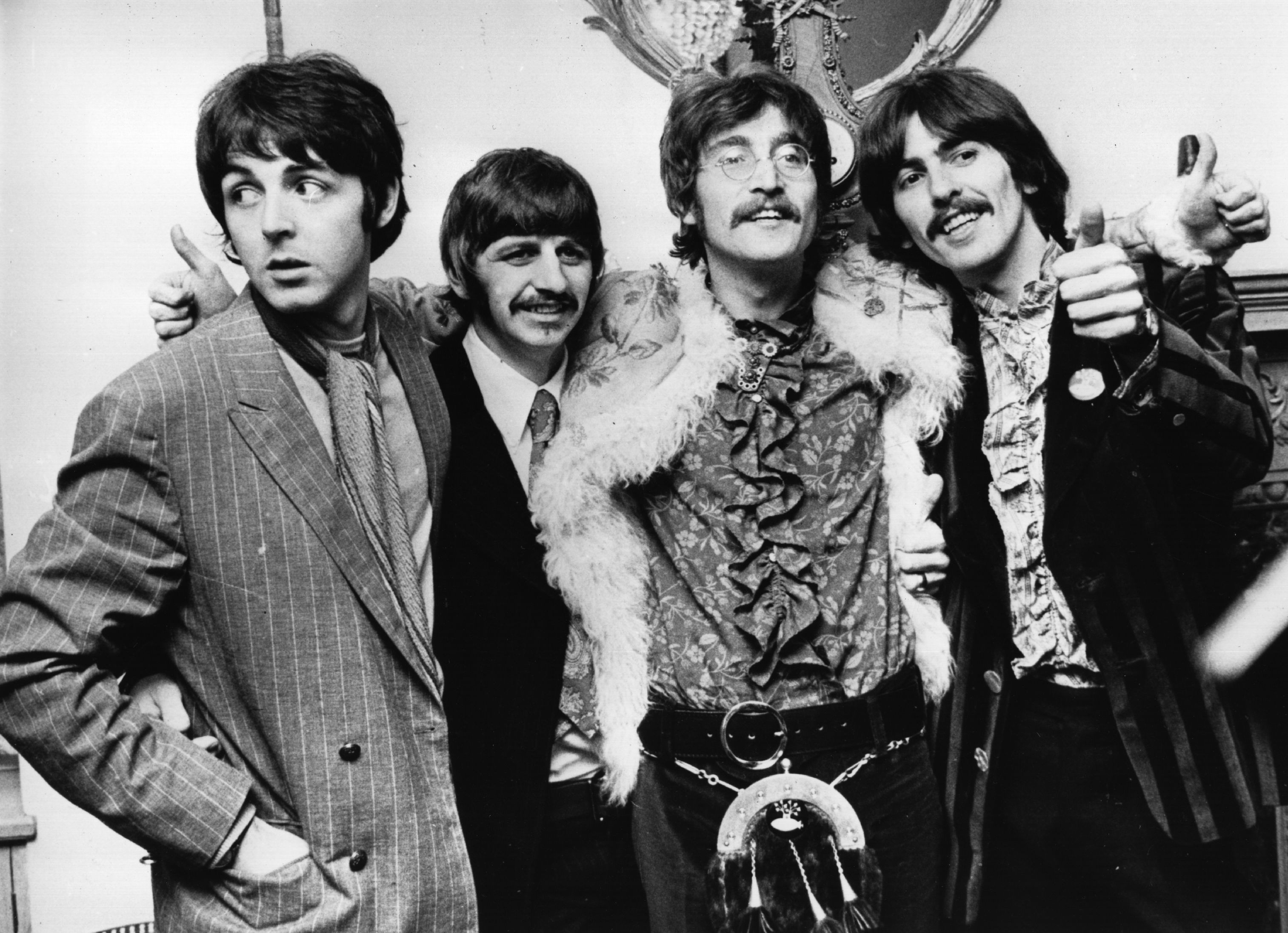 Beatles, il catalogo dei dischi in streaming online: elenco e video ufficiale