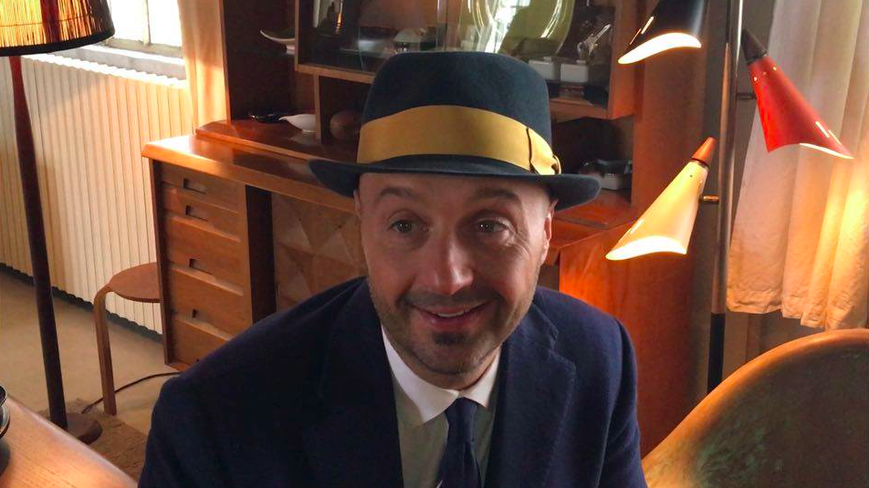 MasterChef 5, Joe Bastianich a Blogo: “Ho insegnato l’italiano a Cannavacciuolo” (Video)