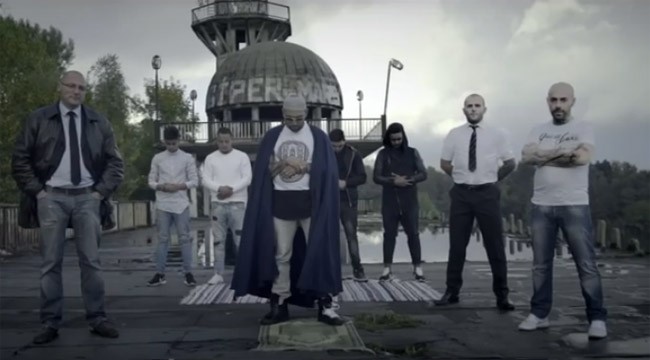 Karkadan e Loop Loona, Dio c’è: video e testo