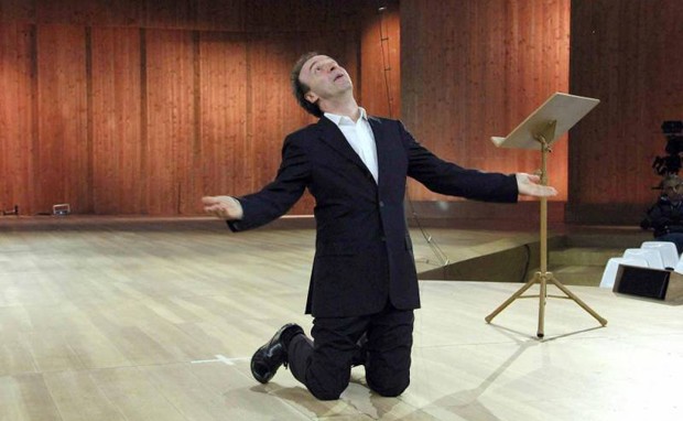Stasera in tv, 25 dicembre 2015: I Dieci Comandamenti, Il Ciclone, Via col Vento