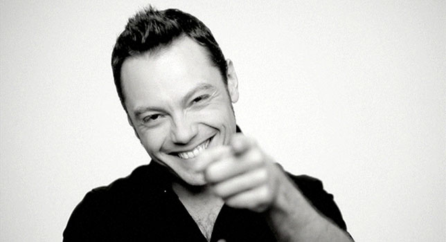 Stasera in tv, 30 dicembre 2015: Tiziano Ferro – Lo Stadio, Una Vita, Rapunzel, Capodanno On Ice