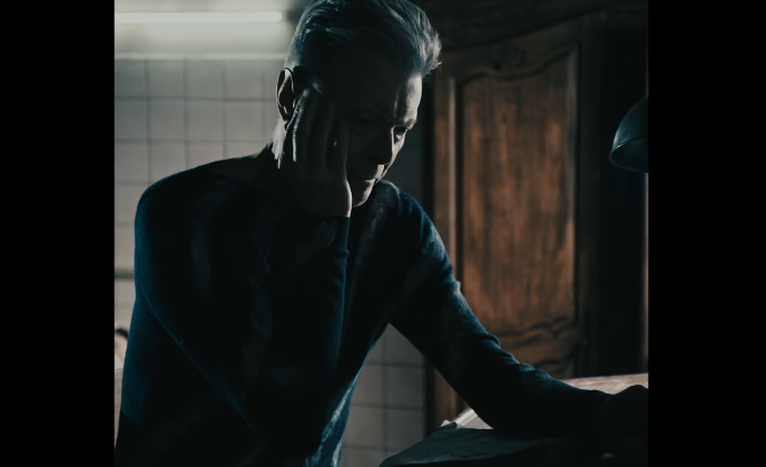 David Bowie: la morte del cantante e il ‘sussurrato addio’ (con Blackstar e l’e-mail a Brian Eno)