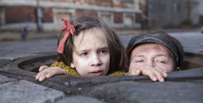 Stasera in tv, 29 gennaio 2016: Così Lontani Così Vicini, Coliandro, Tutti insieme all’improvviso