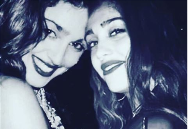 Madonna in foto con la figlia Lourdes (al posto di Lady Gaga)