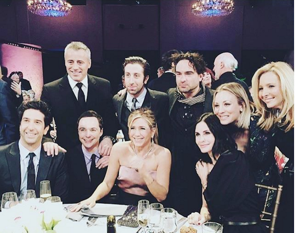 Friends e The Big Bang Theory, i due cast insieme per uno speciale della Nbc