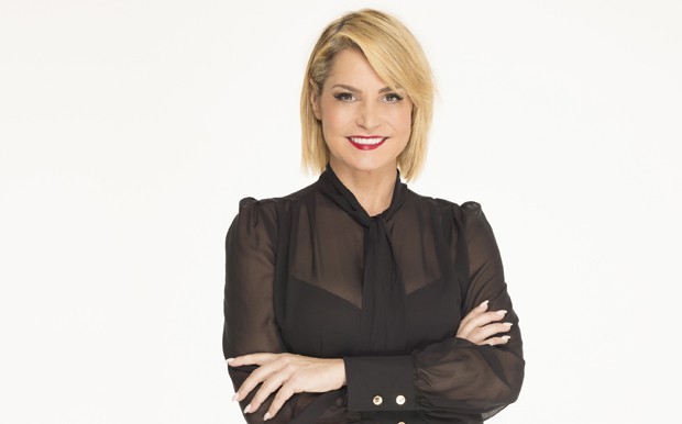 Simona Ventura: “Isola dei famosi 2016 come concorrente? Offerta accattivante”