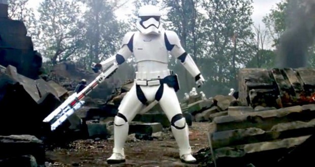 Star Wars 7: Lucasfilm conferma l’identità dello Stromtrooper TR-8R