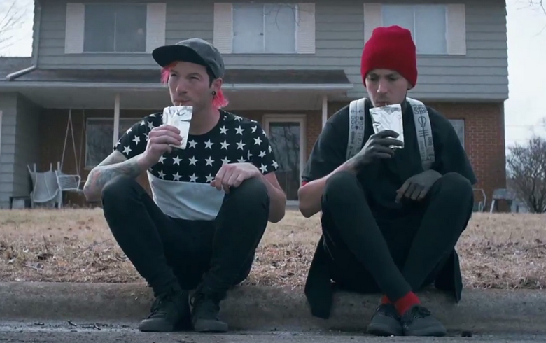 Twenty One Pilots, Stressed Out: testo, traduzione e video ufficiale