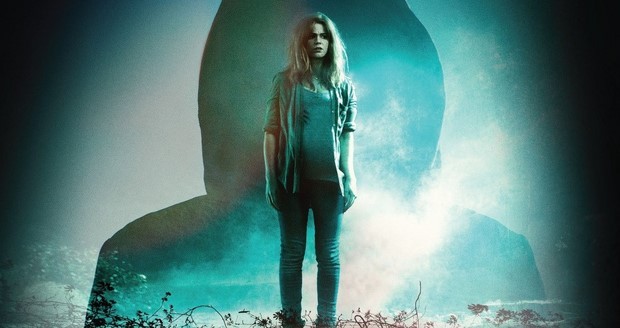 Visions: trailer e poster dell’horror con Isla Fisher e Eva Longoria