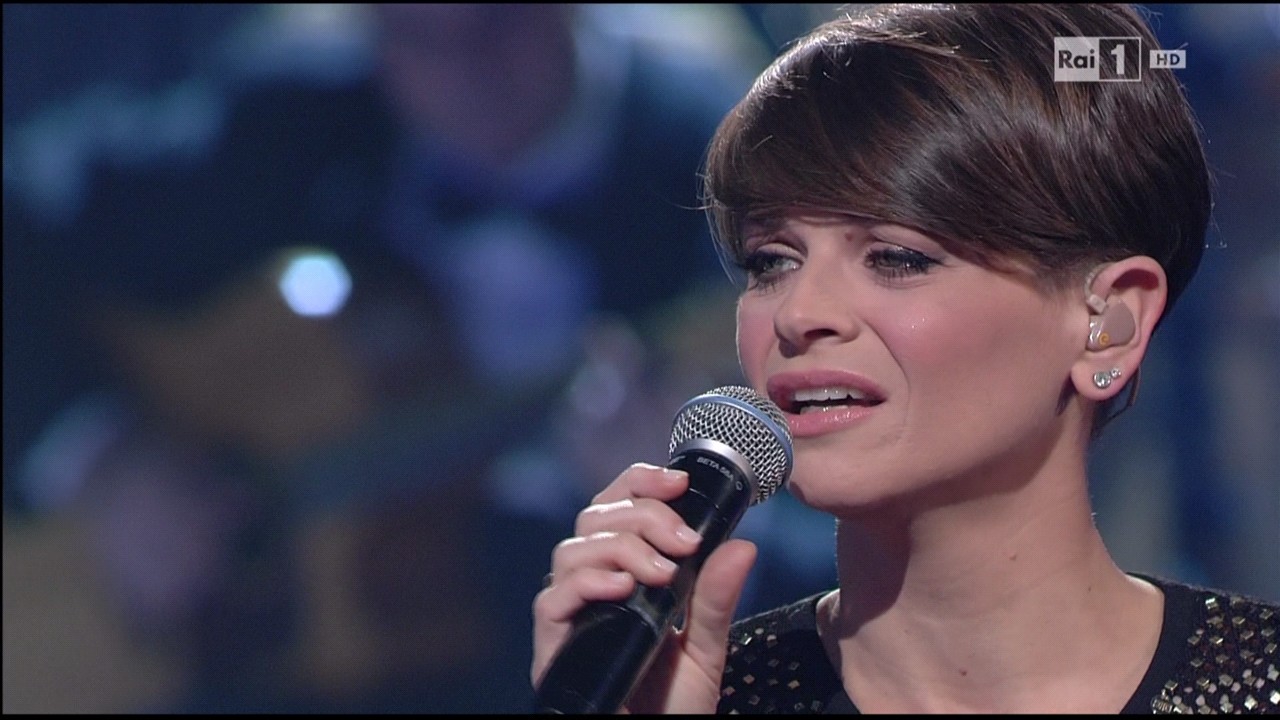 Alessandra Amoroso a Sogno e son Desto 3 | 6 Febbraio 2016
