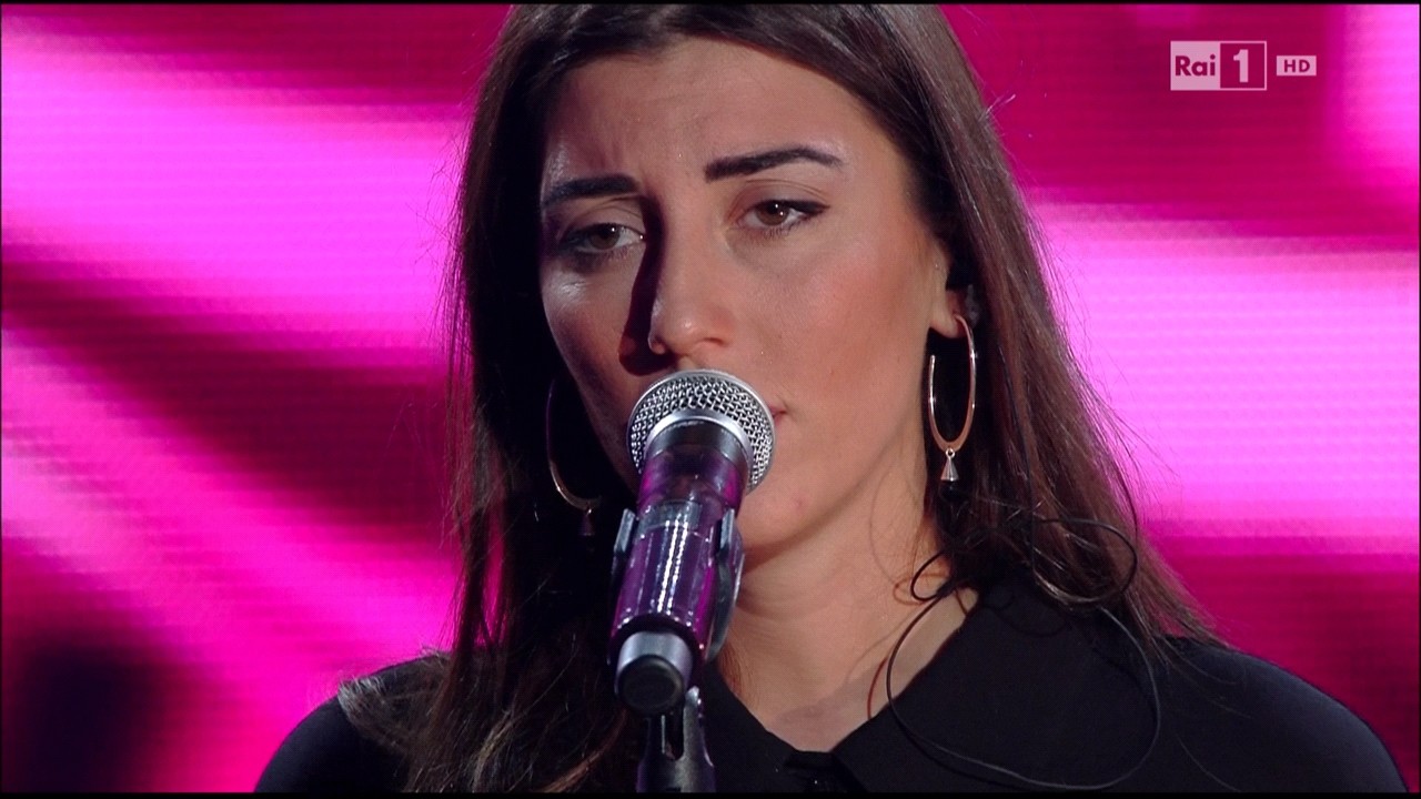 Sanremo 2016, finale giovani: esibizione Miele