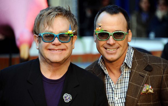 Sanremo 2016, Aiart polemica sui costi. E su Elton John….