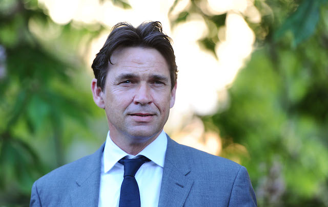 Serie tv 2016-17, le novità: quattro attori in Designated Survivor, Jenna Fischer in The Grinder, Dougray Scott in Fear the Walking Dead