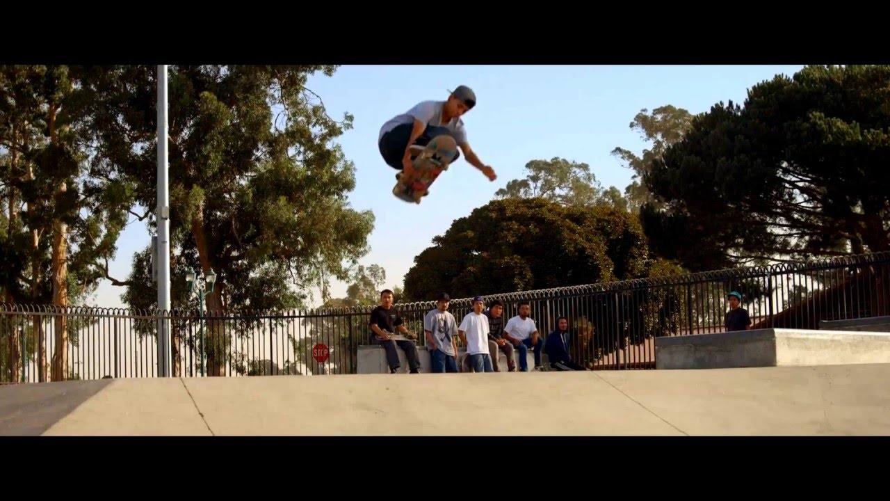 OLIVER STONED – Trailer italiano