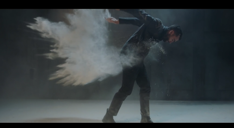 Marco Mengoni – Invencible: testo, traduzione e video ufficiale