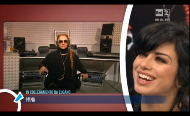 Quelli che il calcio, Lucia Ocone-Mina distrugge The Voice 4