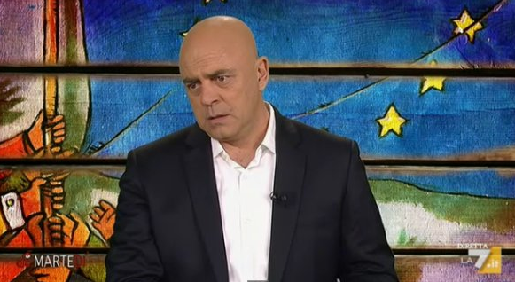 Maurizio Crozza a DiMartedì del 22 marzo 2016: “Siamo in guerra, Giova, perché io sono in onda stasera?” (VIDEO)