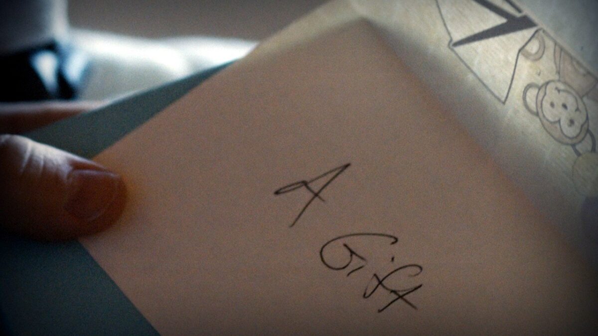 Regali da uno sconosciuto – The Gift: le recensioni Straniere e Italiane