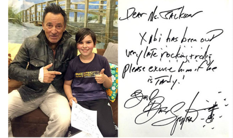 Bruce Springsteen scrive la giustificazione per il fan di 9 anni: “Cara maestra, era al mio concerto”