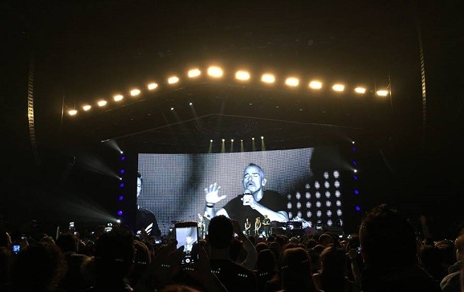 Eros Ramazzotti, concerto a Milano 7 marzo 2016: live report e scaletta